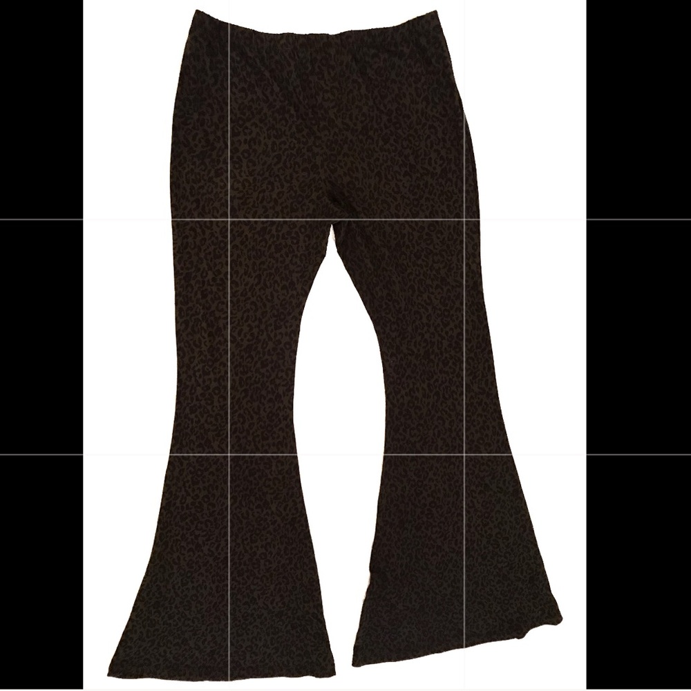 Flare Pants - Picture 3 of 3